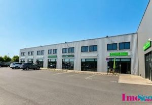 Location local commercial Ambarès-et-Lagrave - Zone A10 sortie 42