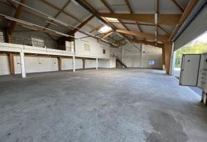 Location entrepôt atelier Ustaritz - Proche Leroy Merlin