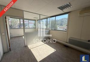 Vente bureaux Carros - Zone industrielle, proche stationnement