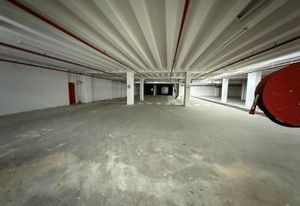 Location entrepôt Paris 13e - Logistique urbaine - Métro Olympiades