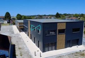 Location cellules commerciales neuves Lescar proche Pau