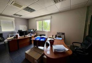 Bureaux à louer Ahuy - Proche rocade et transports en commun