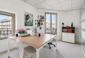 Bureaux à louer Paris 9 - Proche Notre-Dame-de-Lorette et Gare Saint-Lazare