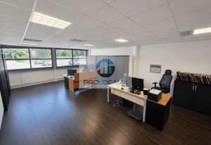 Location bureau Dury - Proche rocade et autoroute