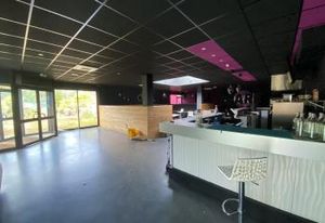 Location local d'activité Saran - ERP 4 type N - Tout équipé