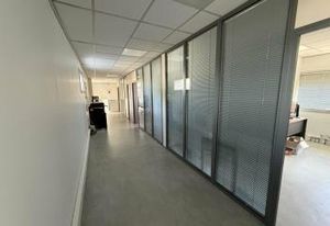 Location local d'activité Tremblay-en-France - Proche A104