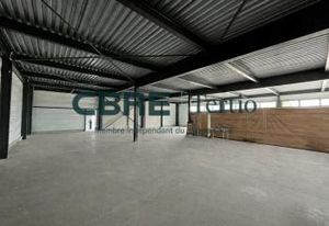 Location local commercial neuf Tours Nord - axe structurant