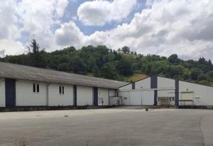 Location site industriel Decazeville - 6 795 m² avec bureaux et showroom