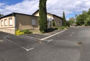 Location site industriel Decazeville - 6 795 m² avec bureaux et showroom