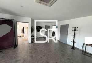 Location bureaux Cournon-d'Auvergne - Proche autoroute A75