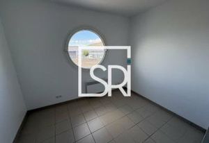 Location bureau Cournon-d'Auvergne - Proche A75 et bus