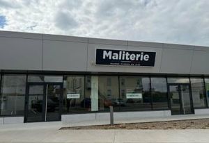 Location local commercial Colmar - Parc Retail Alpha 124
