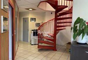 Local d'activité à louer Brétigny-sur-Orge - Proche RER et axes routiers
