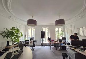 Location bureaux Paris 9 proche Place Blanche