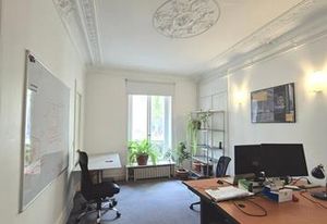 Location bureaux Paris 9 proche Place Blanche