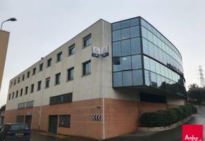 Location bureaux Grasse quartier Valorme - Ascenseur, parking