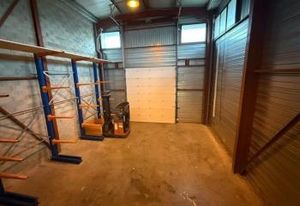Location local d'activité Bédarrides - Proche axes routiers