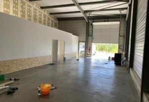 Location local d'activité Carpentras - Accès rapide A7/A9