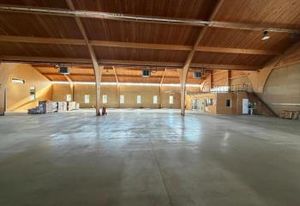 Entrepôt à vendre Caumont-sur-Durance - Parcelle arborée et sécurisée