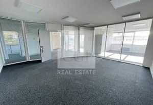Location bureaux Villefontaine - Proche A43 et réseau CAPID