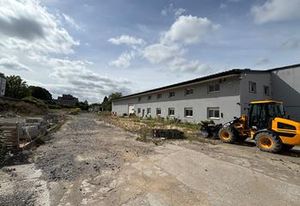 Vente entrepôt + bureaux Tourcoing - Terrain 3700 m² sécurisé