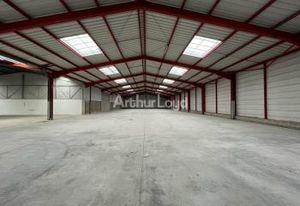 Location entrepôt Reims secteur Farman - Bus Senefelder
