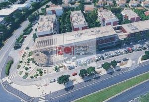 Local commercial à louer Nimes - Boulevard Salvador Allende