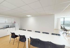 Bureaux à louer Nice La Plaine - Proche Stade Allianz Riviera, Tramway et Autoroute A8