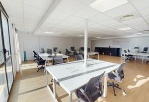 Bureaux à louer Nice La Plaine - Proche Stade Allianz Riviera, Tramway et Autoroute A8