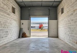 Location entrepôt 42 m² Blanquefort - Proche rocade