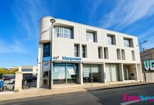 Bureaux à louer Bordeaux - Proche tram et bus