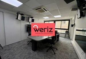 Location bureaux Marseille 1 - Rue de la République proche métro et tram
