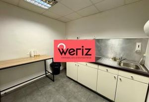 Location bureaux Marseille 1 - Rue de la République proche métro et tram