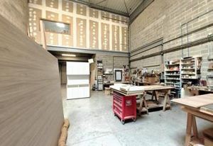 Local d'activités avec bureaux à vendre Bussy-Saint-Georges