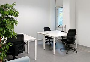 Location local commercial Paris 8 - Proche gare Saint-Lazare
