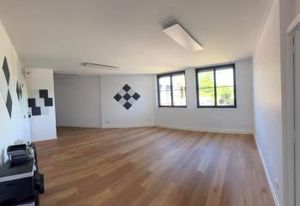 Bureau à louer Lognes - Proche RER A et A4