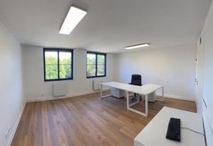 Bureau à louer Lognes - Proche RER A et A4