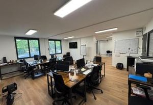 Location bureaux Lognes - Proche RER A et A4