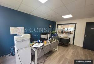 Local d'activité à vendre Renage - Proche D45 et A48