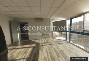 Location bureaux Chassieu - Proche A43, D306, N346, aéroport St Exupéry