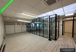 Location bureaux Genas - Proche A43/A46 et bus 26/50