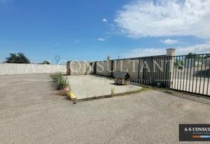 Location local d'activité Félines - Accès gros porteurs