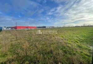 Terrain constructible Peujard bordure N10 - accès échangeurs