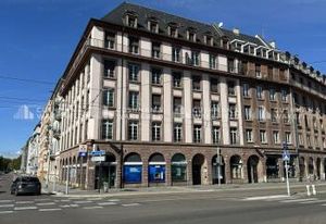 Location bureaux Strasbourg centre - Tram A/D, bus et proximité gare