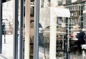 Location local commercial Paris 8 - Proche Salle Pleyel et Ternes