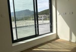 Location bureau Grésy-sur-Aix - Ascenseur et terrasse