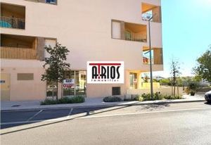 Location locaux commerciaux neufs Hyères - Eco quartier en bord de route