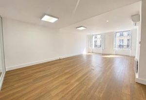 Location bureaux Paris 2 - Rue de la Paix près Opéra et Place Vendôme