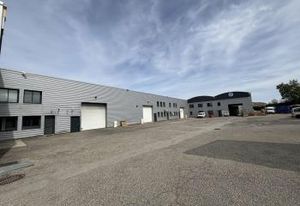 Location local d'activité Chassieu - Accès poids lourds et bus