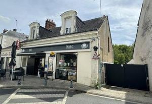 Vente ensemble immobilier Mettray - Commerce + appartement
